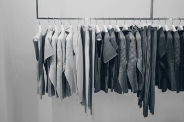 Организация вещей в шкафу, или как оптимизировать гардероб?